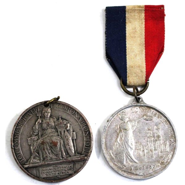 Pair of 1911 & 1937 George V & Edward VII Coronation Medals, 2Pcs (Corrosion, Dints) Sale