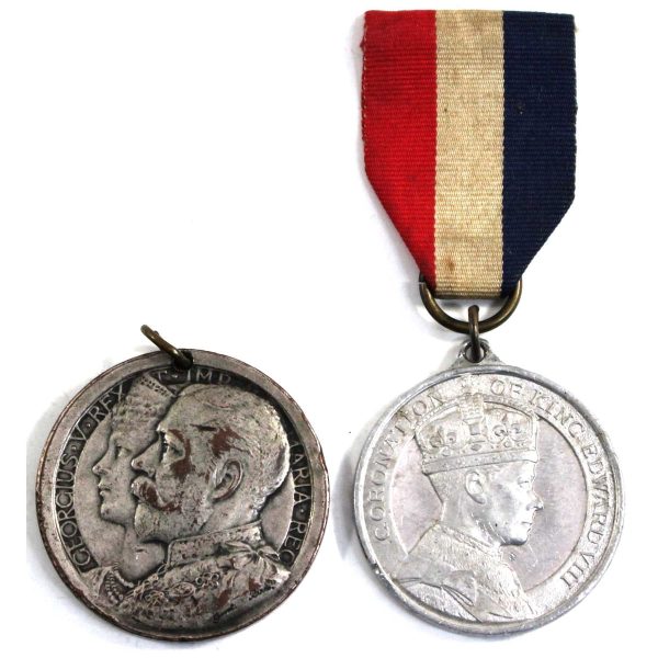 Pair of 1911 & 1937 George V & Edward VII Coronation Medals, 2Pcs (Corrosion, Dints) Sale