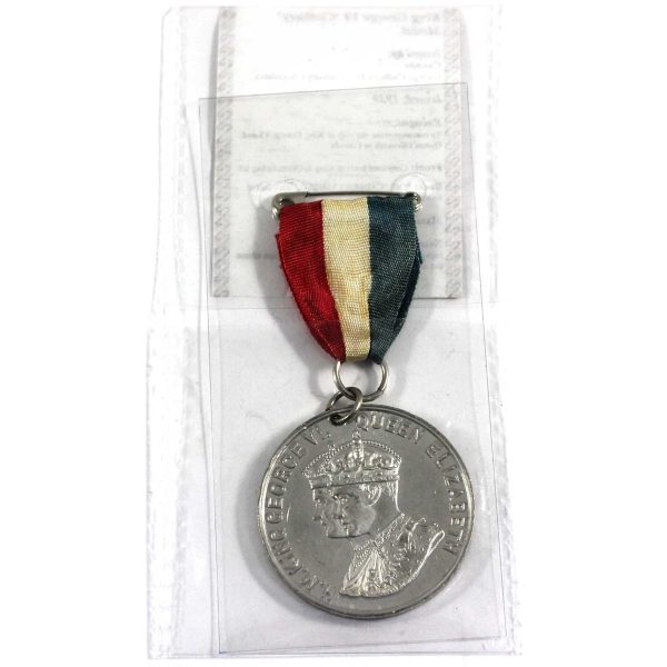 1939 Cadbury Medal Commemorating Royal Visit to Canada, with Ribbon (Marks) Fashion