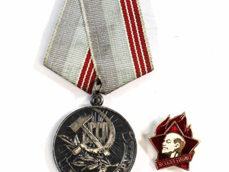 Vintage CCCP RUSSIA SOVIET 3A BETEPAH TPYA MEDAL, w Bonus Lenin Pin. 2pcs Fashion