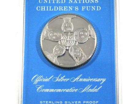 United Nations Children s Fund 1971 25th Anniversary Sterling Silver Medallion in Case For Cheap