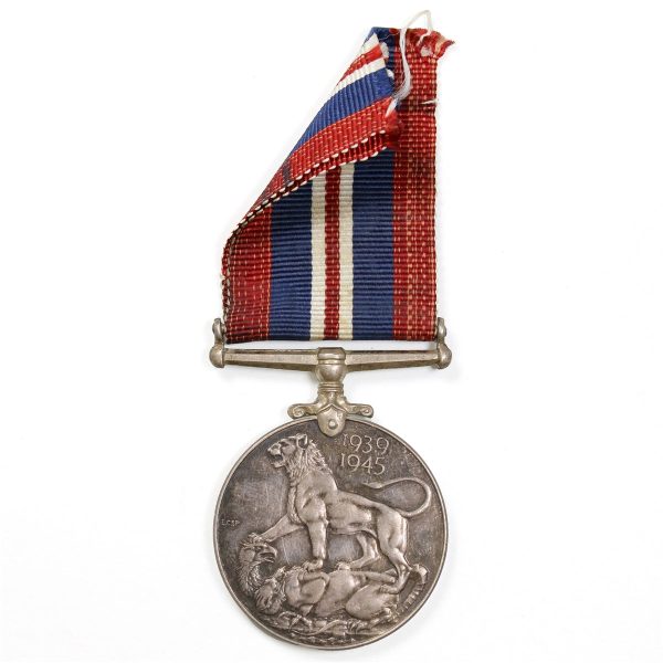 1939-1945 Canada WWII War Medal with Ribbon, Silver (Issues) Online Hot Sale